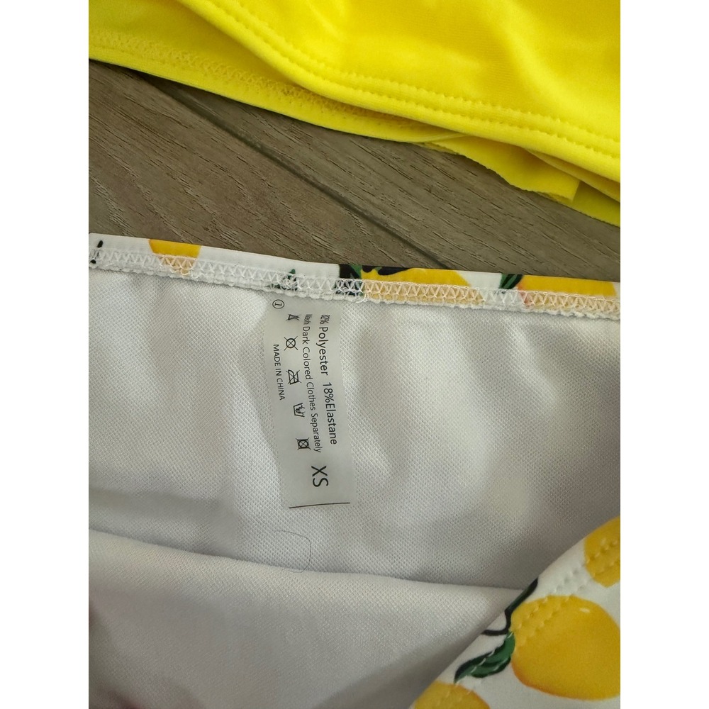 XS Yellow Ruffle Off Shoulder Bikini Lemon Print High Waisted Swimsuit Set Women - Picture 3 of 5